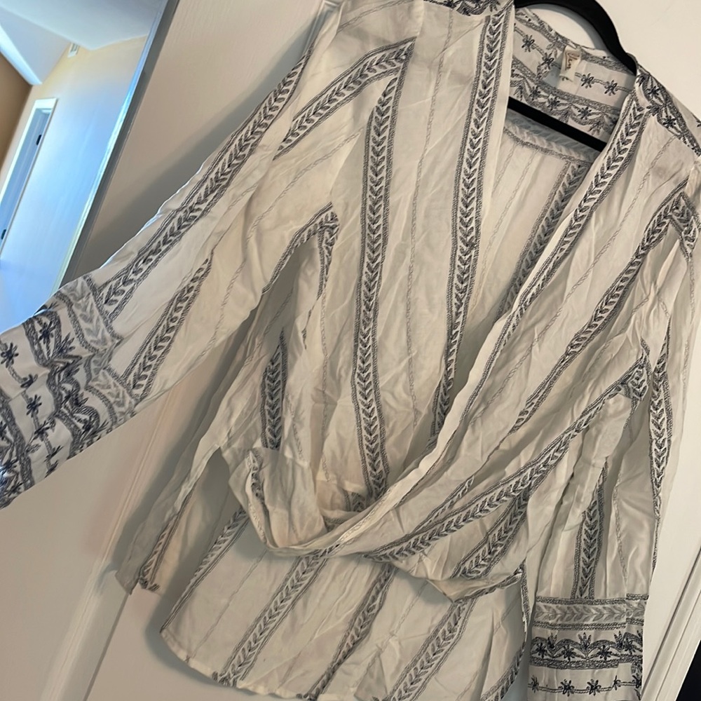 Elan Long Sleeve